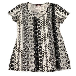 P.inc Large crisscross front white with black designs